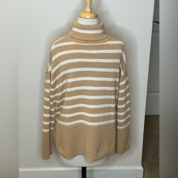 GAP Tan and White Striped Turtleneck Sweater Oversized Size S - Picture 4 of 8